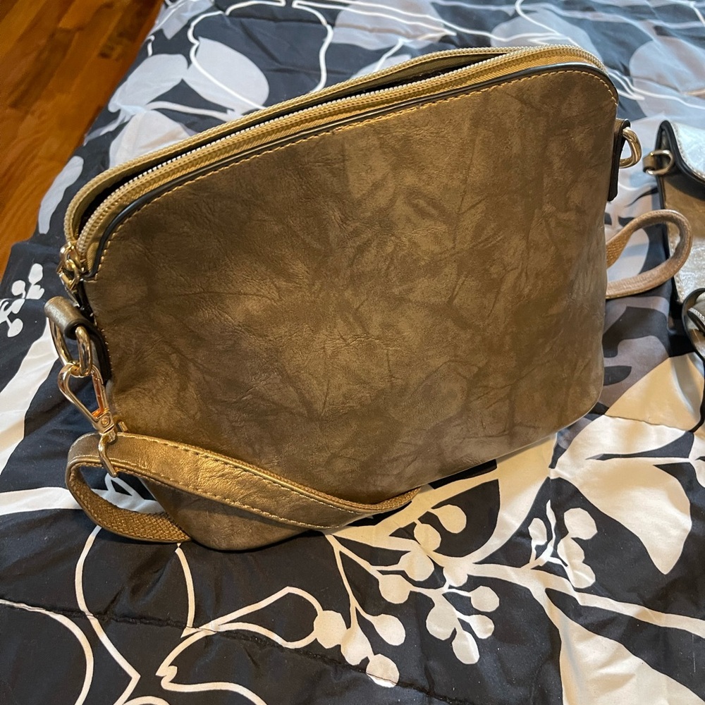 Purse - Picture 9 of 12